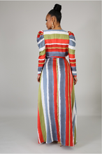 Load image into Gallery viewer, Silky Pleated Maxi Dress